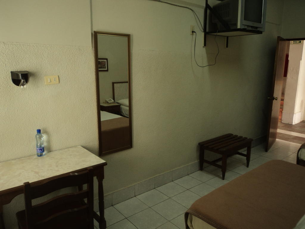 Hotel Kuraica Ciudad Obregón Quarto foto